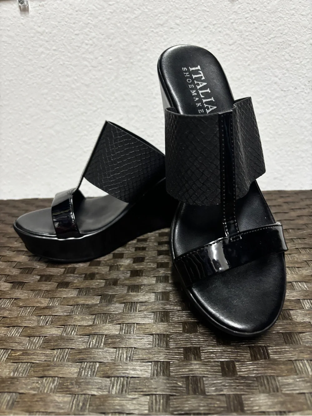Italian Shoemakers Black Patent and Matte Platform Wedge Slides